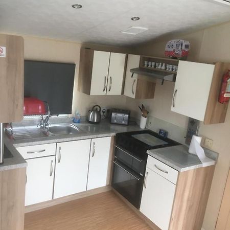 Take Me To The Beach At J&S Caravan Holidays Newquay Bay Resort Saint Columb Minor Eksteriør billede